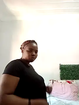 ShySexyBaddiexx online show from October 2025 08:48:02 AM