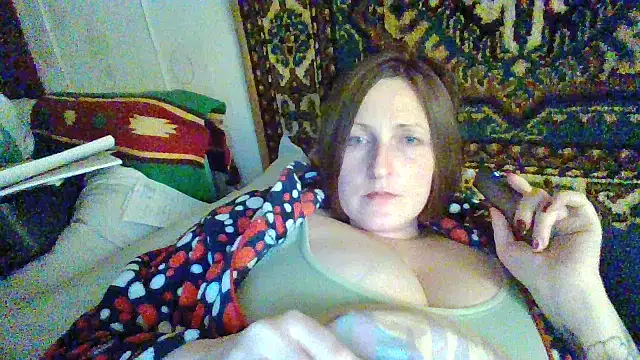 Snapshot of AllaSowinskaya chatting on October 2025 06:52:02 PM AllaSowinskaya online show from October 2025 06:52:02 PM