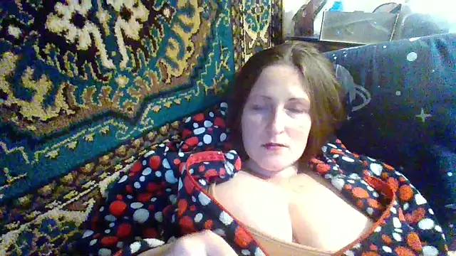 Snapshot of AllaSowinskaya chatting on October 2025 01:01:01 PM AllaSowinskaya online show from October 2025 01:01:01 PM