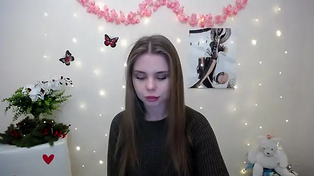 Snapshot of OceanicDawn chatting on February 2026 06:44:01 AM OceanicDawn online show from February 2026 06:44:01 AM