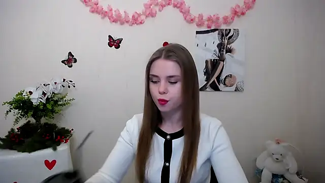 Snapshot of OceanicDawn chatting on March 2026 06:47:01 AM OceanicDawn online show from March 2026 06:47:01 AM