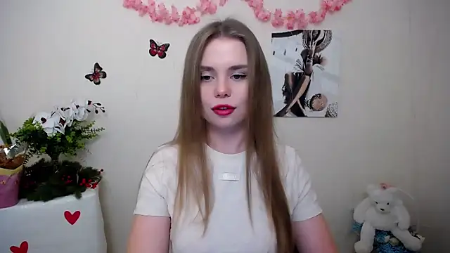 Snapshot of OceanicDawn chatting on March 2026 08:20:01 AM OceanicDawn online show from March 2026 08:20:01 AM