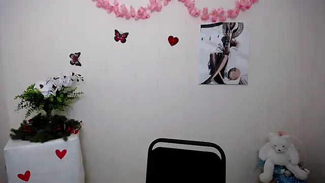 Snapshot of OceanicDawn chatting on March 2026 05:52:02 AM OceanicDawn online show from March 2026 05:52:02 AM