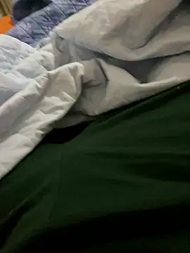 girlslvrs online show from January 2026 09:52:01 PM