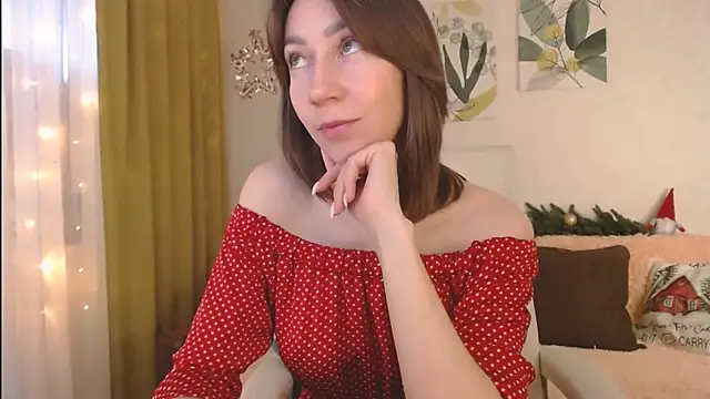 GoodGlamorGirl online show from December 2024 04:33:02 AM