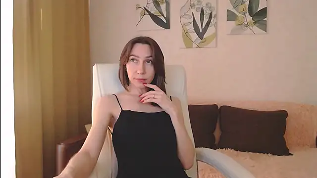 GoodGlamorGirl online show from February 2025 04:49:01 AM