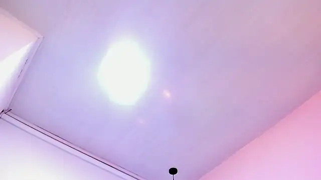 violet myerrs online show from February 2026 12:31:01 PM