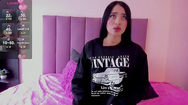 violet myerrs online show from March 2026 01:16:02 PM