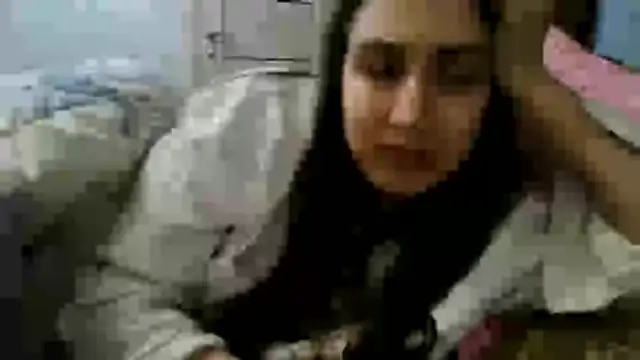 Snapshot of summerrrcat chatting on October 2025 04:57:02 AM summerrrcat online show from October 2025 04:57:02 AM