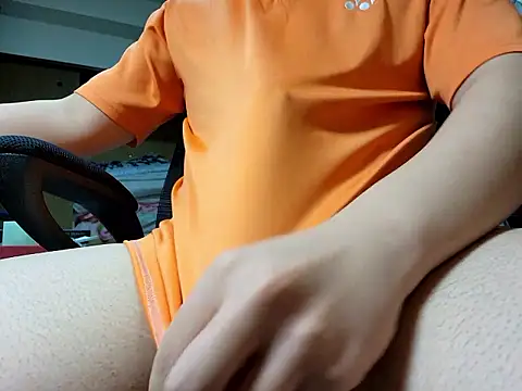 Snapshot of PIPIShoei chatting on October 2025 11:54:02 AM PIPIShoei online show from October 2025 11:54:02 AM