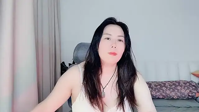Eve5215 online show from May 2026 04:23:02 PM