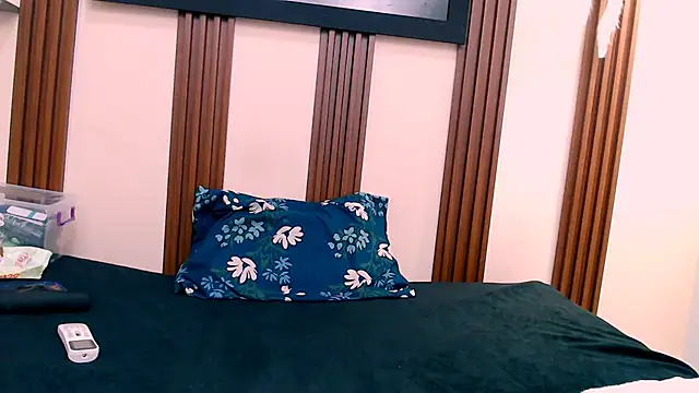 kimberly18cute online show from March 2026 12:38:02 AM