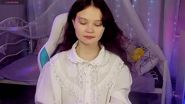 EmilyChaves online show from May 2026 09:14:01 AM