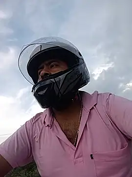 DetectedCustom4 online show from July 2026 11:41:01 AM