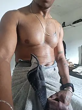 VitiligoPeniano online show from July 2026 12:03:02 PM