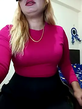 alexa cam44 online show from April 2026 07:42:02 PM
