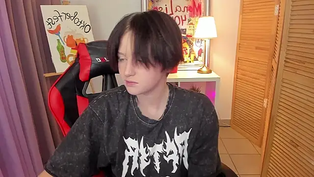 ayakskalermonss online show from October 2025 02:24:02 PM