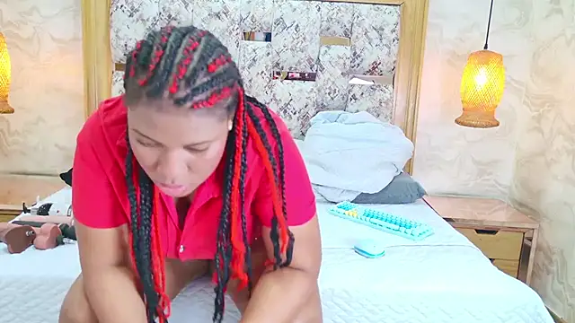 ZOLEY WATSON online show from November 2025 03:06:01 AM