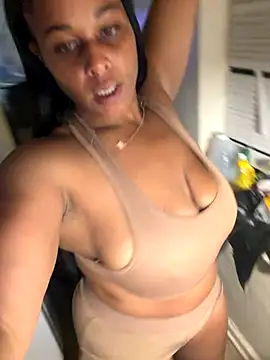 Snapshot of yummy0322 chatting on October 2025 12:11:02 AM yummy0322 online show from October 2025 12:11:02 AM