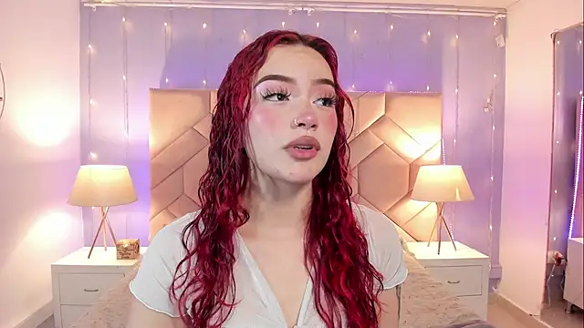 Camila Rivers online show from October 2025 12:35:02 PM