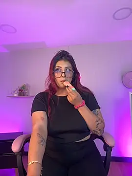 Aphriil   online show from October 2025 08:06:02 PM