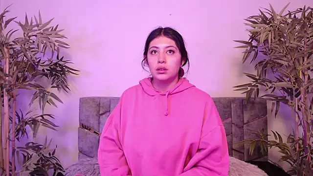 Aphriil   online show from October 2025 12:28:01 PM