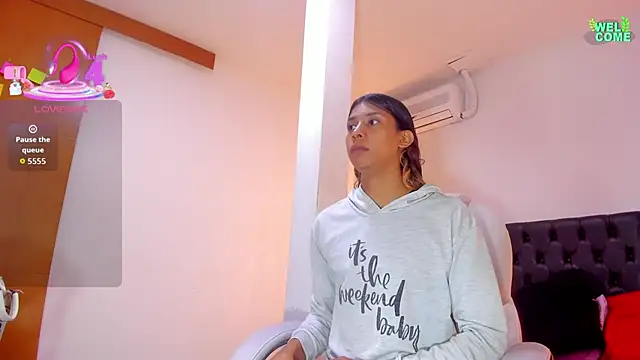 ivi lopez online show from October 2025 12:13:02 PM