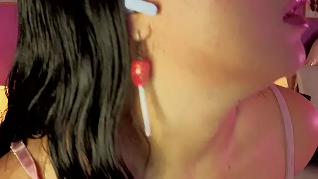 LiLLiAnderson online show from September 2025 11:54:01 AM