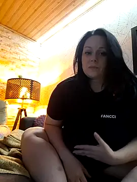 Chrissy Christal online show from October 2025 05:35:01 PM