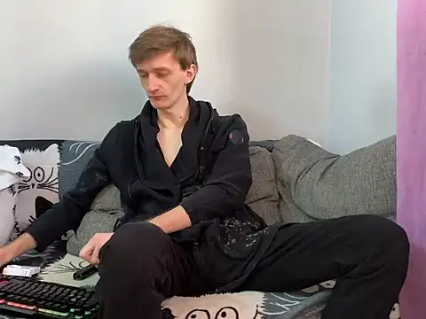 Snapshot of Velles chatting on March 2026 12:57:02 PM Velles online show from March 2026 12:57:02 PM