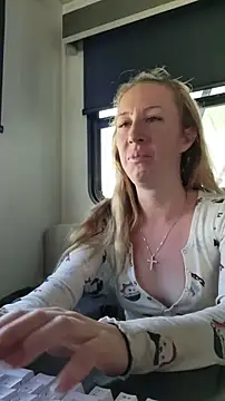 bmorganne420 online show from January 2026 06:11:01 PM