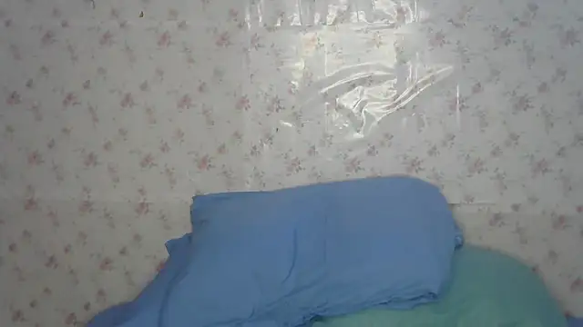 Roselingalvis13 online show from June 2026 02:21:01 AM