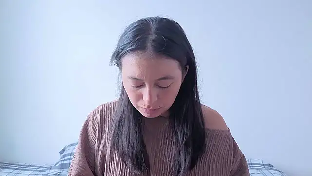 MiaKimky online show from January 2026 04:23:01 PM