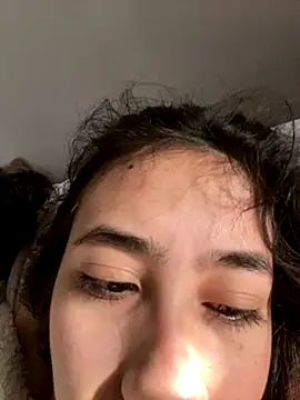 juliie star online show from October 2025 12:05:01 PM