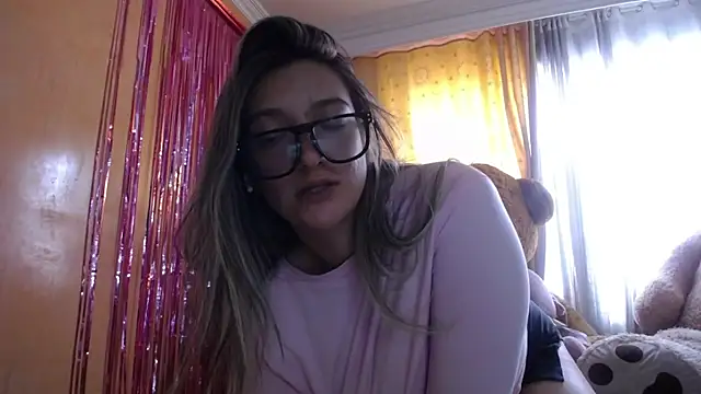 miss lilieth online show from June 2026 02:11:01 PM