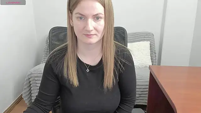 Snapshot of Alisha_Skyes chatting on March 2026 08:20:02 PM Alisha Skyes online show from March 2026 08:20:02 PM