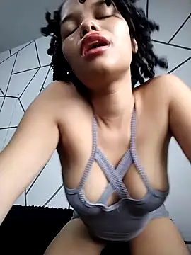 ChloeRaviss online show from November 2025 07:59:02 PM