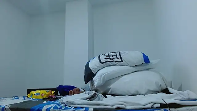 isabel 24 gil online show from January 2026 06:31:01 PM