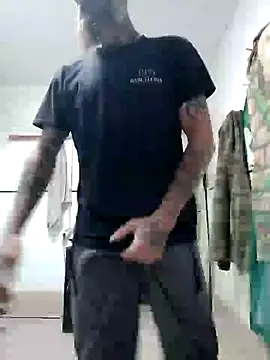 Snapshot of Zk1980 chatting on October 2025 07:29:02 PM Zk1980 online show from October 2025 07:29:02 PM