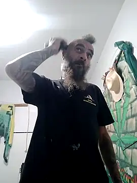 Snapshot of Zk1980 chatting on November 2025 07:48:02 PM Zk1980 online show from November 2025 07:48:02 PM