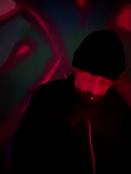 Snapshot of Zk1980 chatting on December 2025 02:42:01 AM Zk1980 online show from December 2025 02:42:01 AM