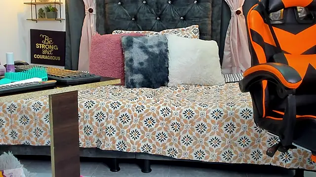 AustinCole01 online show from November 2025 03:30:02 AM