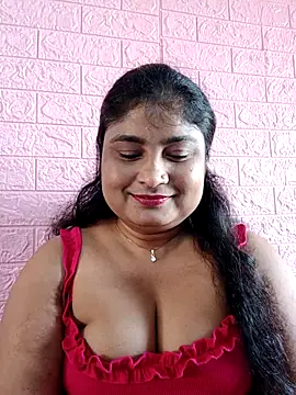 Snapshot of hornyriyanka chatting on September 2025 02:04:01 AM hornyriyanka online show from September 2025 02:04:01 AM