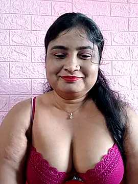 Snapshot of hornyriyanka chatting on October 2025 01:58:02 AM hornyriyanka online show from October 2025 01:58:02 AM