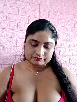 Snapshot of hornyriyanka chatting on October 2025 01:59:01 AM hornyriyanka online show from October 2025 01:59:01 AM
