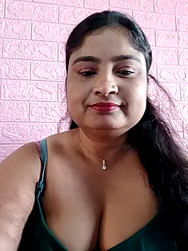 Snapshot of hornyriyanka chatting on October 2025 02:34:01 AM hornyriyanka online show from October 2025 02:34:01 AM