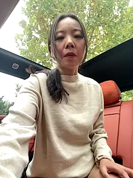 xinmeng-000 online show from October 2025 02:06:02 AM