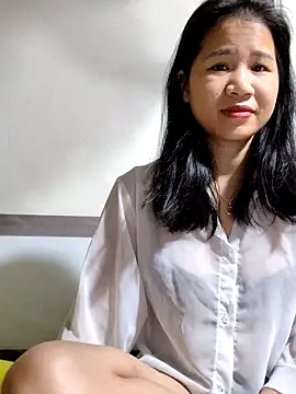 Snapshot of Maria2299 chatting on November 2025 07:37:01 PM Maria2299 online show from November 2025 07:37:01 PM