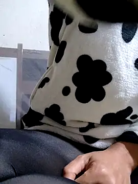 Maria2299 online show from January 2026 09:35:02 PM