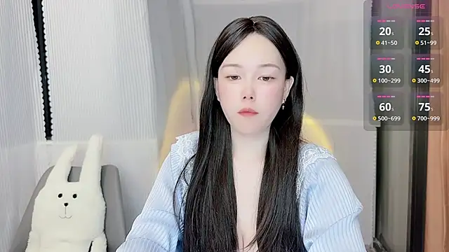 Bella Ava online show from November 2025 09:13:01 PM